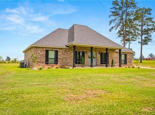 423 Sophie Ln, Dry Prong, LA 71423
