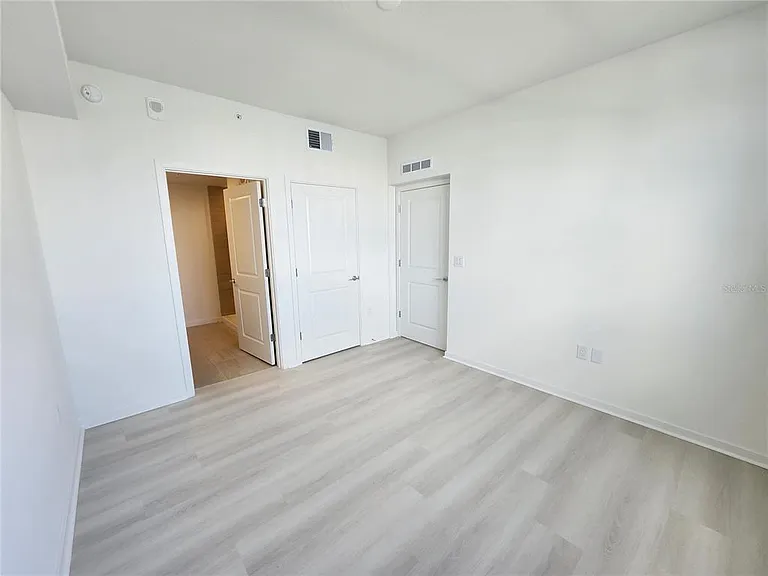 5563 Milenia Park Blvd #221 — Photo 9