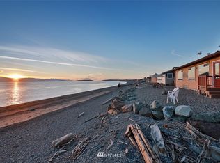 79 Keystone Ave, Coupeville, WA 98239