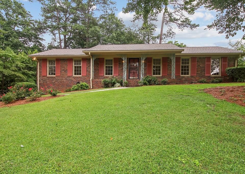 1st image of 777 Monticello Way SE