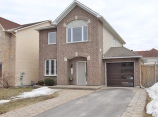 1159 Halton Ter, Ottawa, ON K2W 1H1