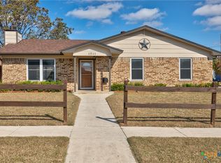 1711 Topaz Rd, Killeen, TX 76543