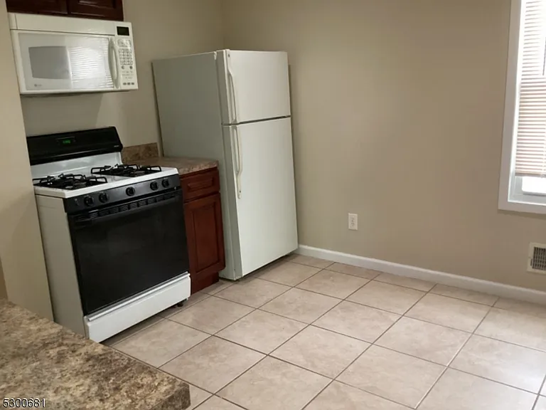 275 Wanaque Ave #1 — Photo 6