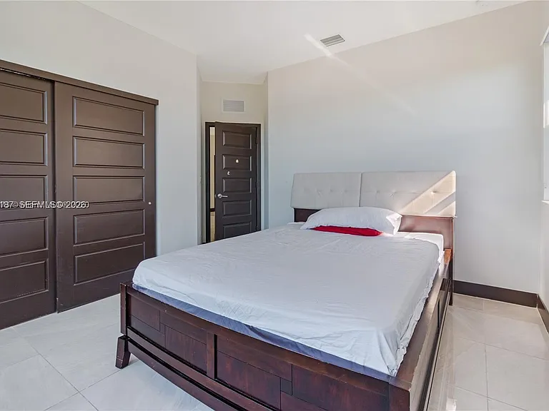 13659 SW 159th Ave — Photo 15