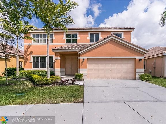 3rd image of 1522 Sandpiper Cir
