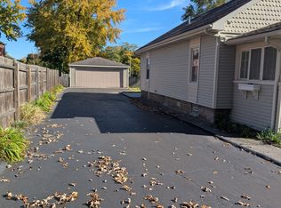 14845 Keating Ave, Midlothian, IL 60445