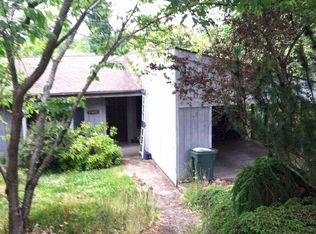 7342 Ravenna Ave NE, Seattle, WA 98115