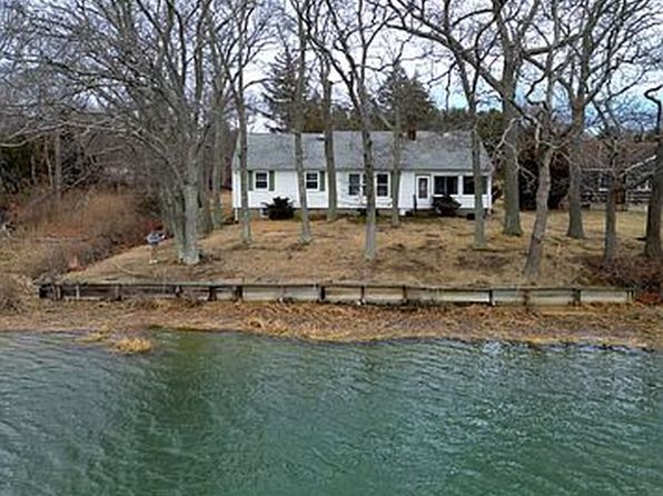 2700 Beebe Dr