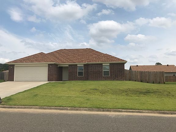 4th image of 106 Country Oak Dr