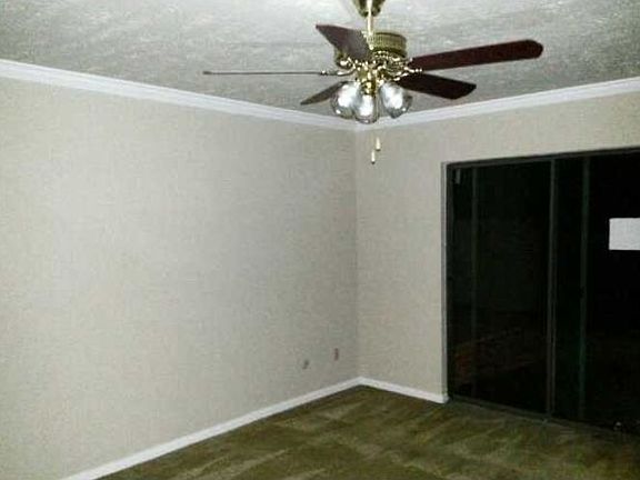 5th image of 2214 Redcliff Dr