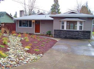 2756 Lawrence Ave, Medford, OR 97504