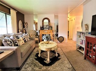 2124 Miramont Cir, Valrico, FL 33594