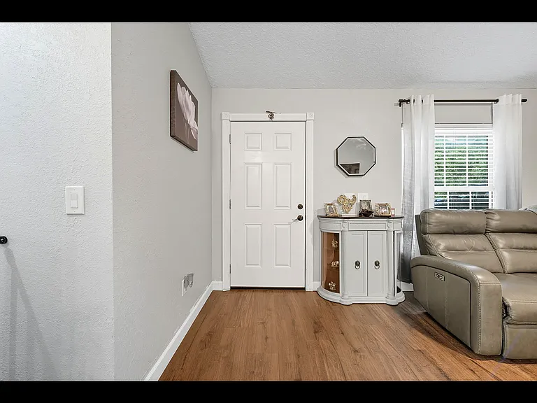 4234 Illicium Ln — Photo 16
