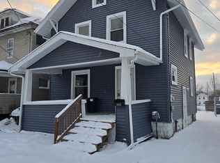 1013 Mahlon St, Lansing, MI