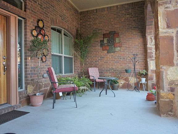 2nd image of 3920 Scenic Trail Dr
