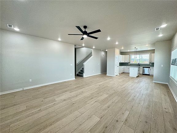 5th image of 4705 SW Wakanda St