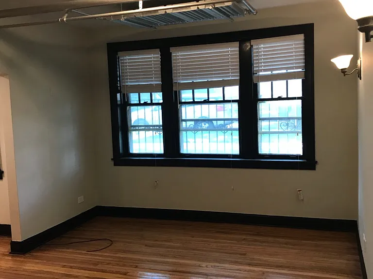 5542 W Leland Ave #G — Photo 3