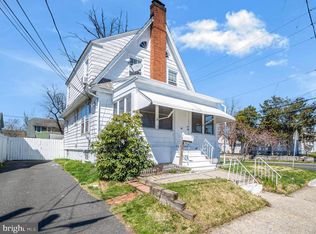 91 Irvington Pl, Hamilton, NJ 08610