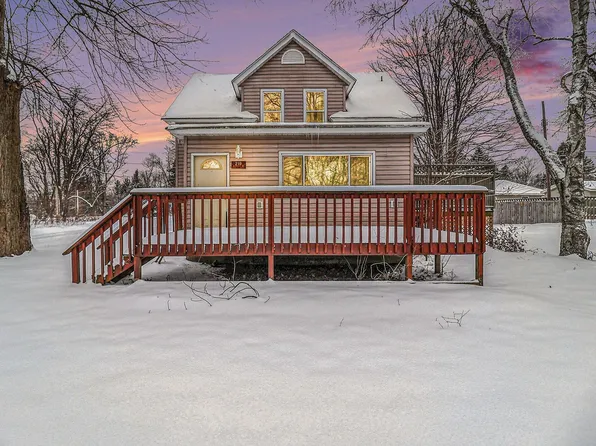 219 S Apple St, Hart, MI 49420