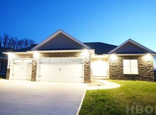 16173 Sugar Maple Ct, Findlay, OH 45840