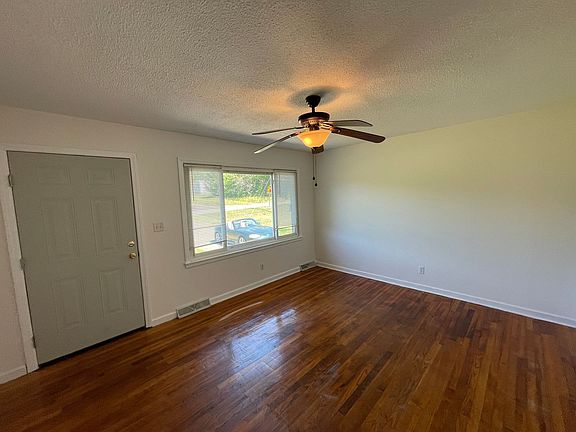 2nd image of 2026 S Morgan St