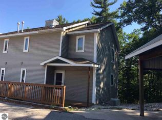 3975 Sherwood Forest Dr, Traverse City, MI 49686