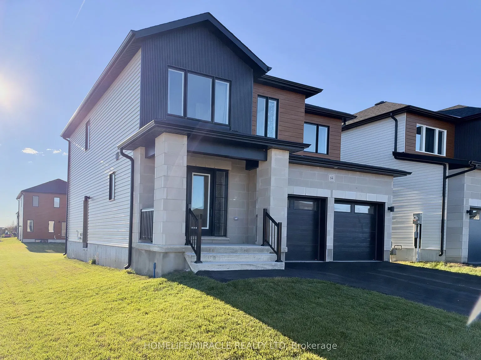 3 bed, $2,750 — Photo 2
