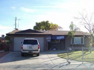 1122 Cara Rd, Dinuba, CA 93618