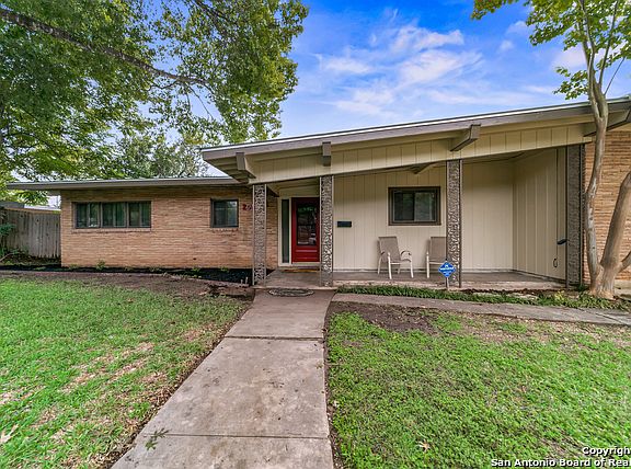 4th image of 206 Springwood Ln