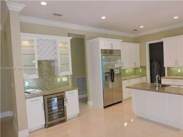 28860 SW 182nd Ave, Homestead, FL 33030