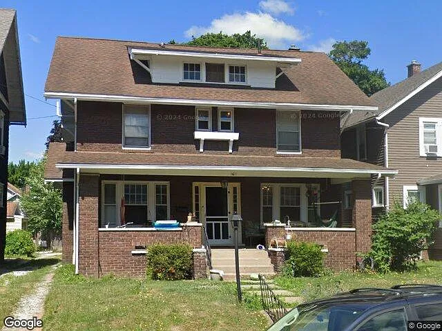 1611 Shorb Ave NW photo 1