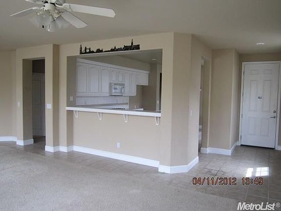 3rd image of 1870 Silvio Way