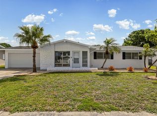 865 Imperial Dr, Largo, FL 33771