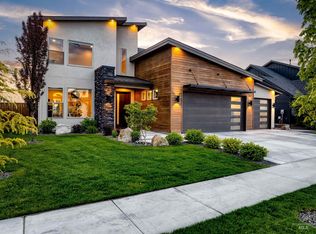 761 S Short Ln, Eagle, ID 83616
