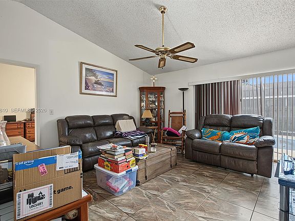 4th image of 9528 NW 53rd St