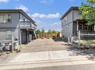 1105 29th St, Hood River, OR 97031