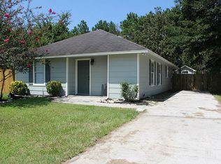 8866 E Buffalo Cir, Willis, TX 77378