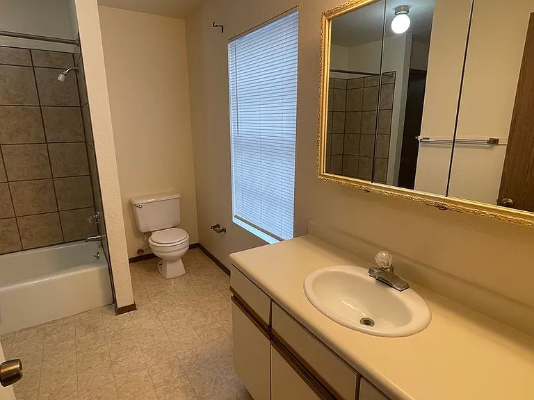 2949 Los Amigos Ct — Photo 17