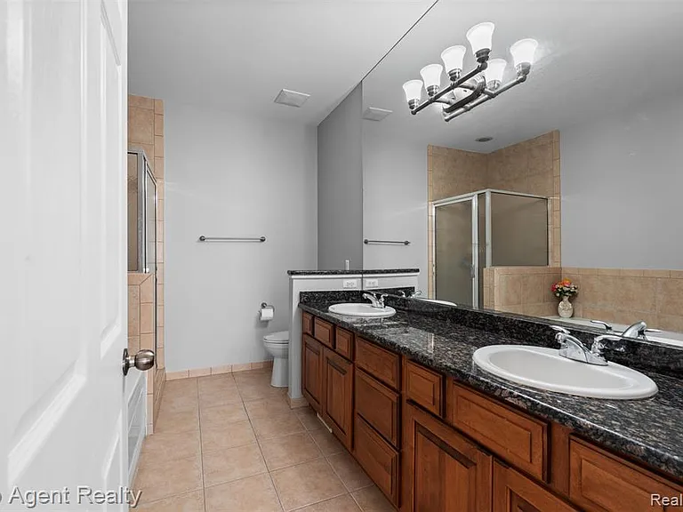 1066 Lorenzo Ct #1 — Photo 18