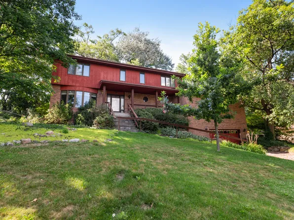 9940 S Wood Ln, Palos Hills, IL 60465