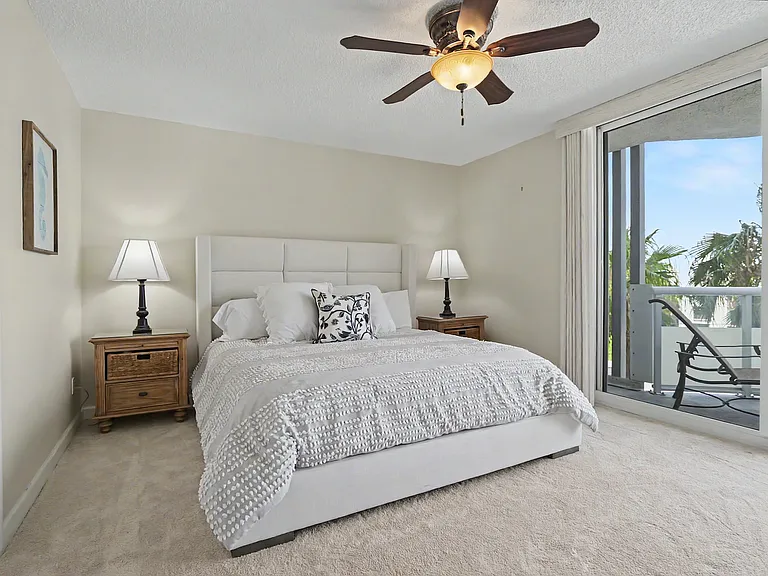 3554 Ocean Dr #302S — Photo 13