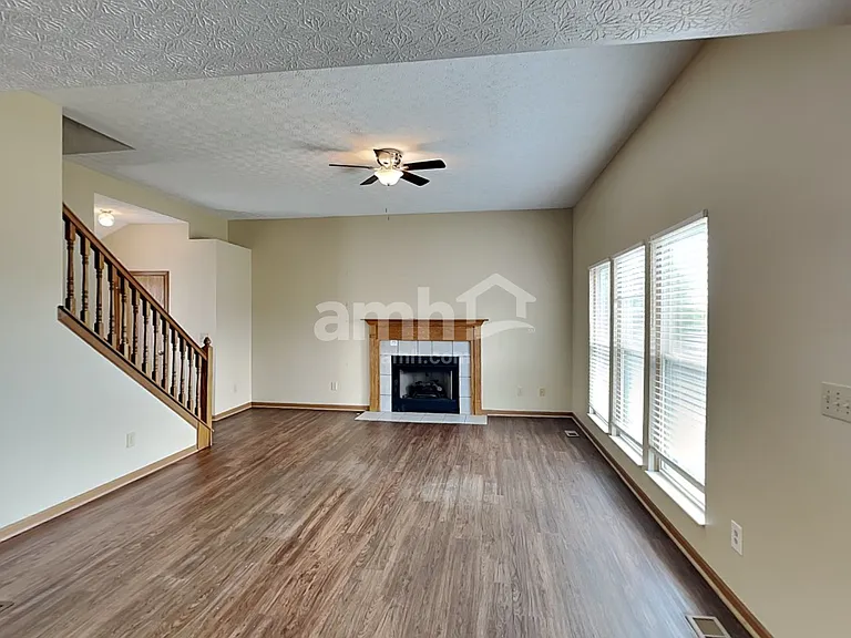 7481 Oliver Winchester Dr — Photo 5