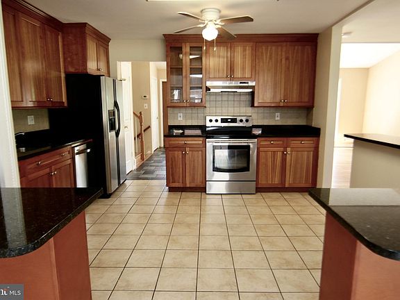 5th image of 6000 Lebanon Dr