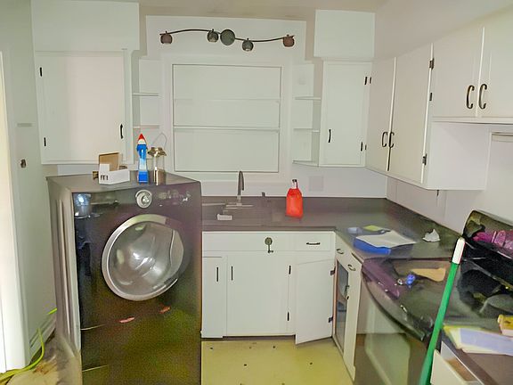 4th image of 9 Rivercrest Dr