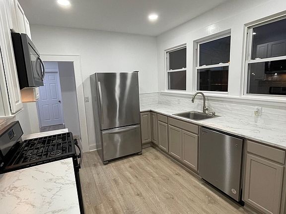 3rd image of 14 Grand Ave #1F