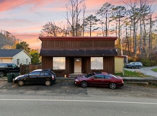 3087 Christopher Rd, Hazard, KY 41701