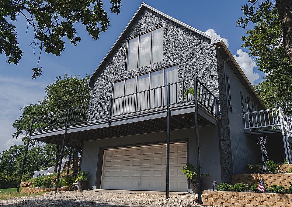 1st image of 3908 Hidden Lake Ct