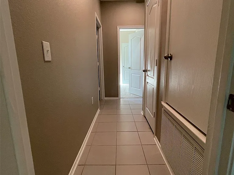 6808 Ondantra Bnd — Photo 15