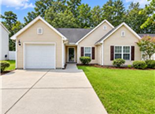 34 Hamilton Grove Dr, Pooler, GA 31322