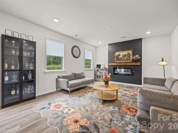 2225 Sussex Rd, York, SC 29745